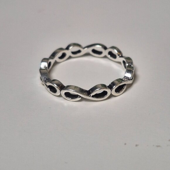 Silver Infinity Ring - Picture 2 of 4